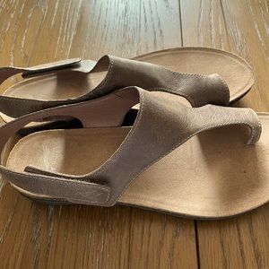 Well known Dansko sandals.